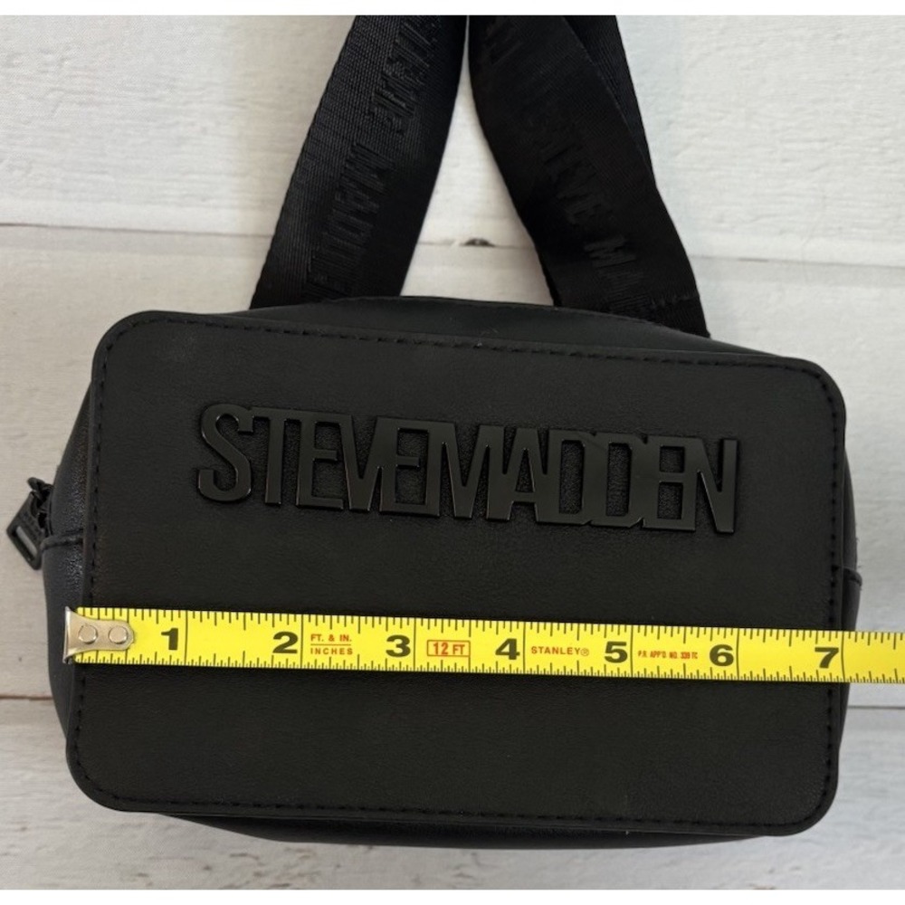 STEVE MADDEN BLACK W LOGO BELT BAG FANNY PACK CROSSBODY BAG W AIRPOD CASE. - Picture 5 of 6